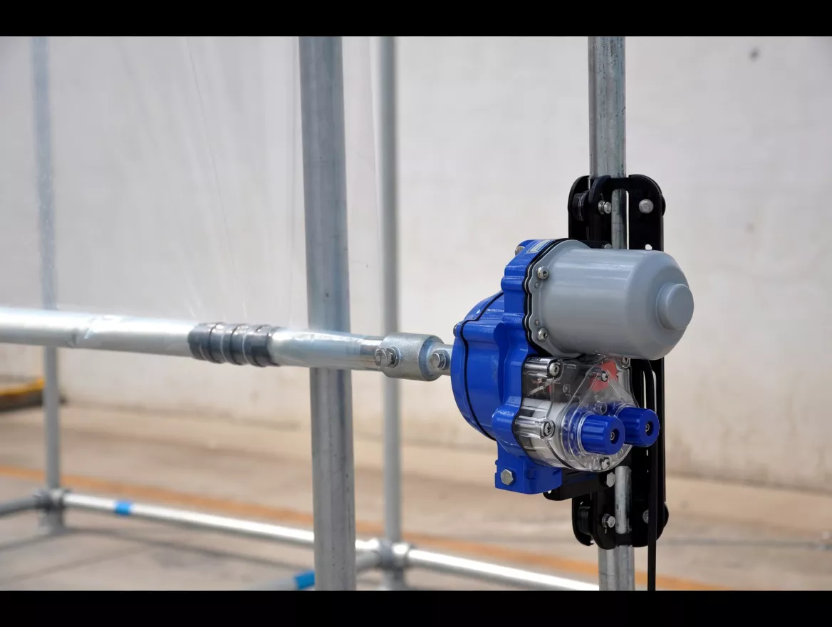 Application of Rolling Film Gearbox on Greenhouse Side Walls